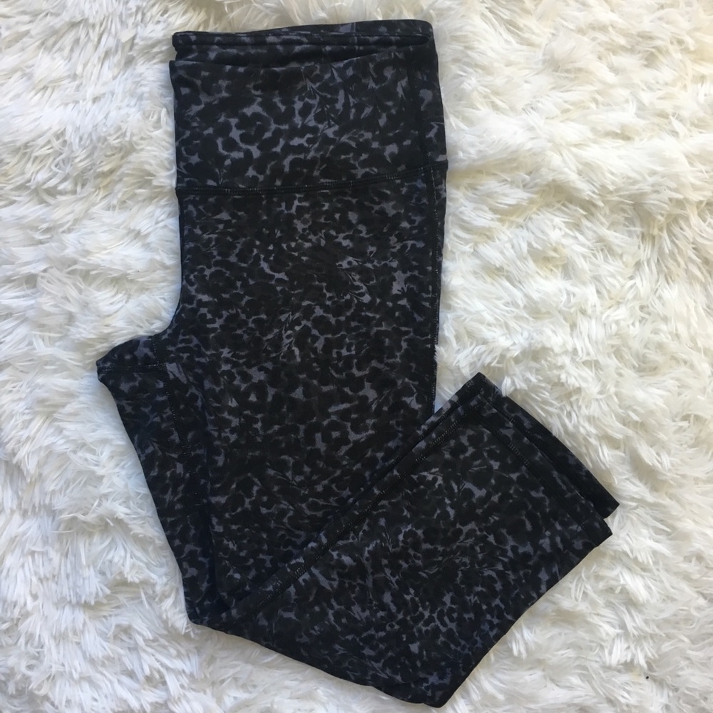 Athleta Chat Capris - Picture 2 of 5